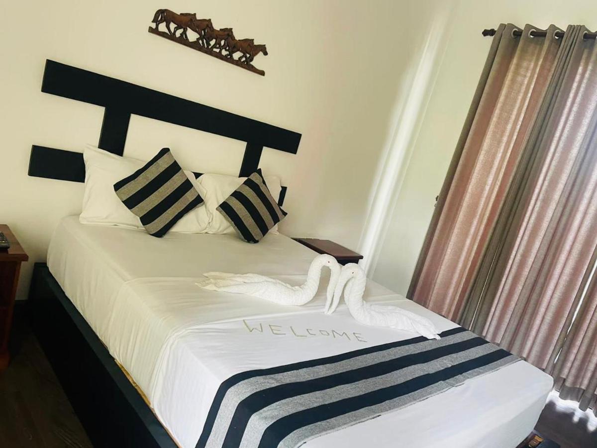 Black Mustang Hotel Dambulla Luaran gambar
